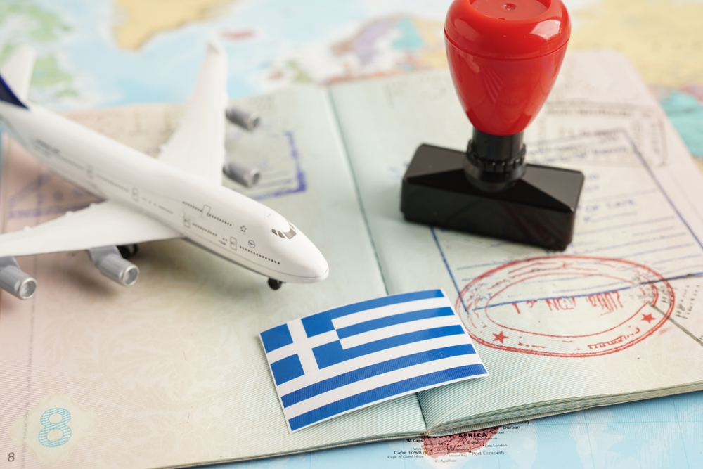 אימג'ים של דרכון, מטוס ודגל יוון